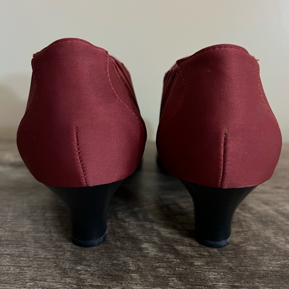 AJ Valenci Reddish Ankle Booties Shoes 2” Heels Women’s Size 7 W - Picture 4 of 11